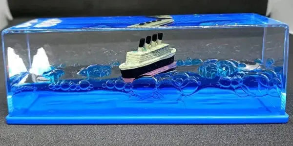 Car Dashboard Cruise Ship Fluid Drift Bottle Boat Floating livSmart